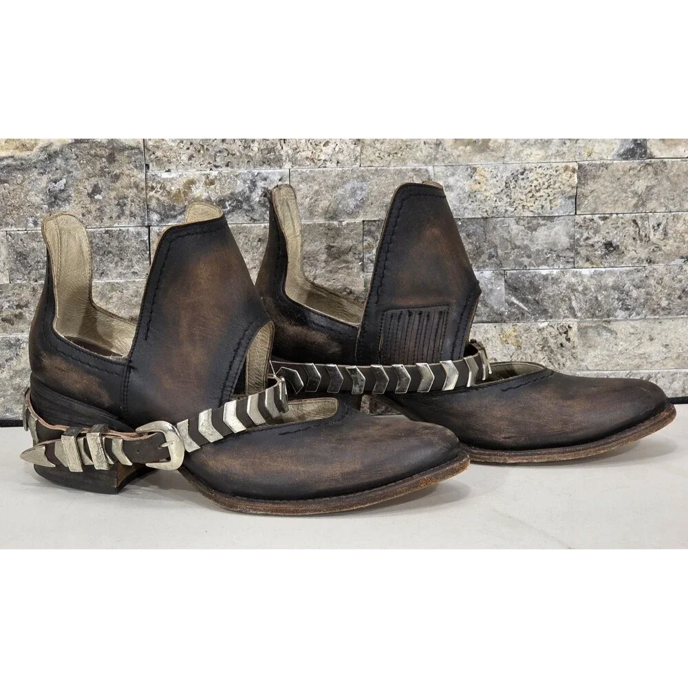 FREEBIRD Distressed Brown Leather BLADE Ankle Booties